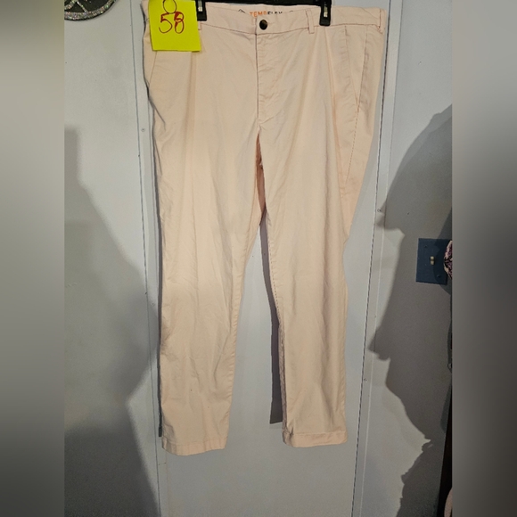St. John Bay Temp Flex Pink Pants Size 42x32 - Picture 1 of 11